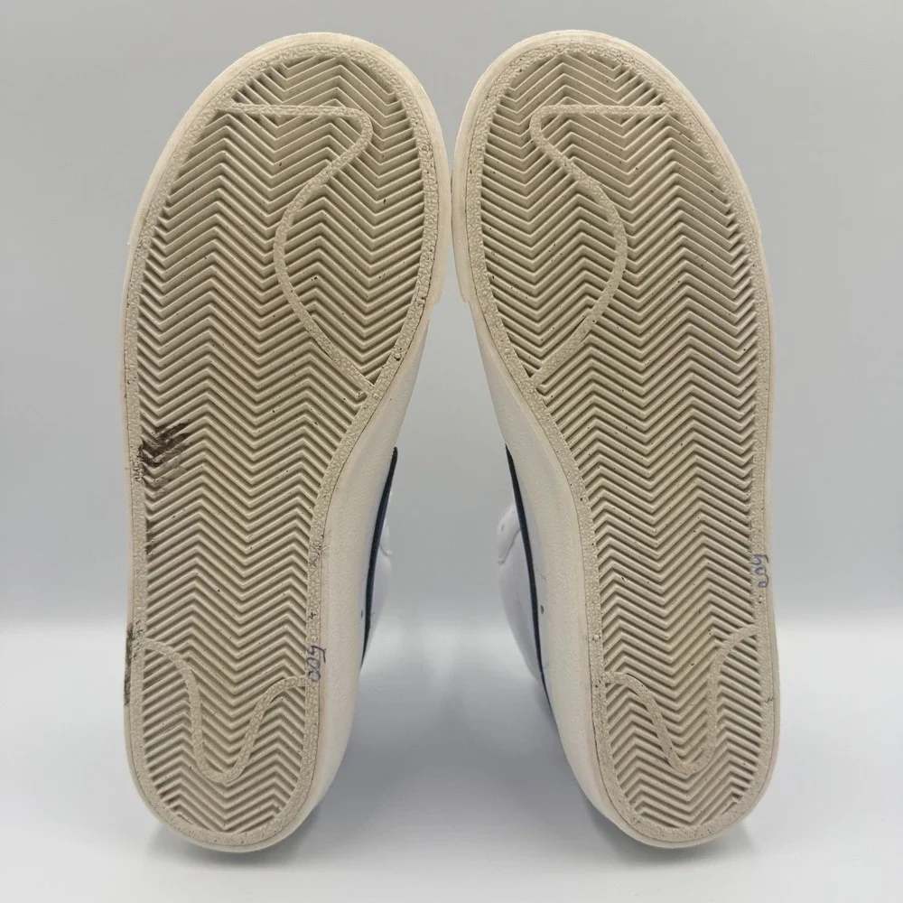 Nike Blazer Mid 77 Vintage Womens Size 7 Sneakers White Blue BQ6806-103